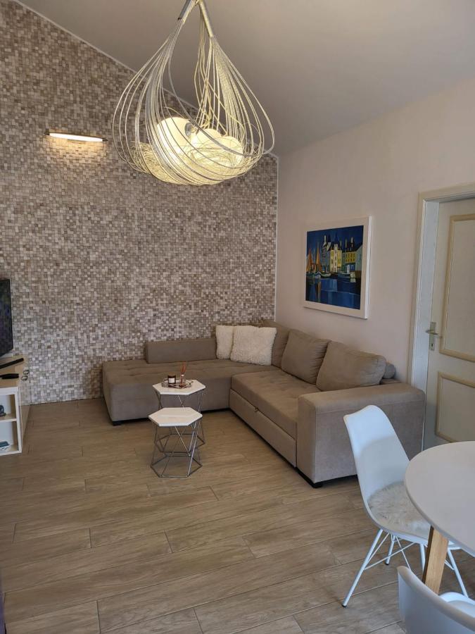 Sea View Novalja Apartment Bagian luar foto